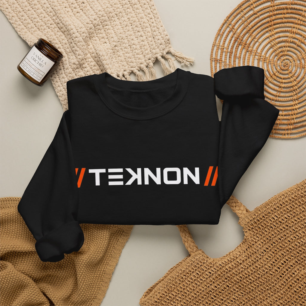 ARTIFACT 09 - Essentials Sweatshirt